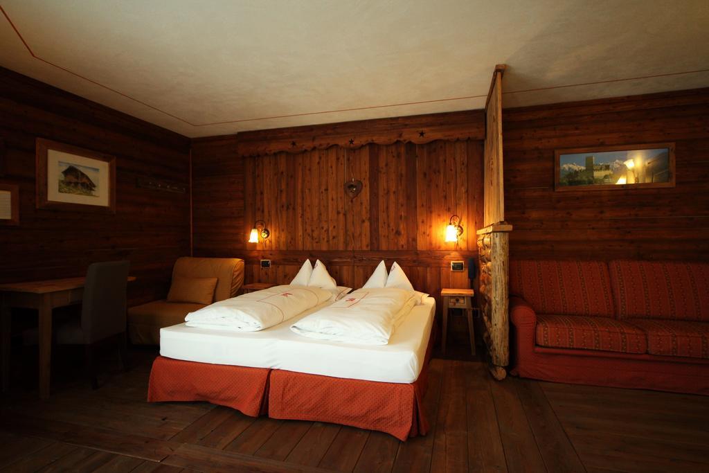 La Torretta Hotel Challand-Saint-Anselme Екстер'єр фото