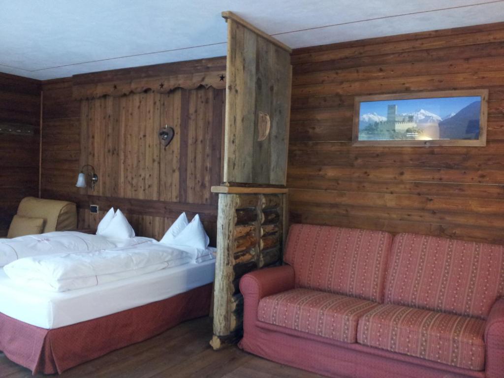 La Torretta Hotel Challand-Saint-Anselme Екстер'єр фото